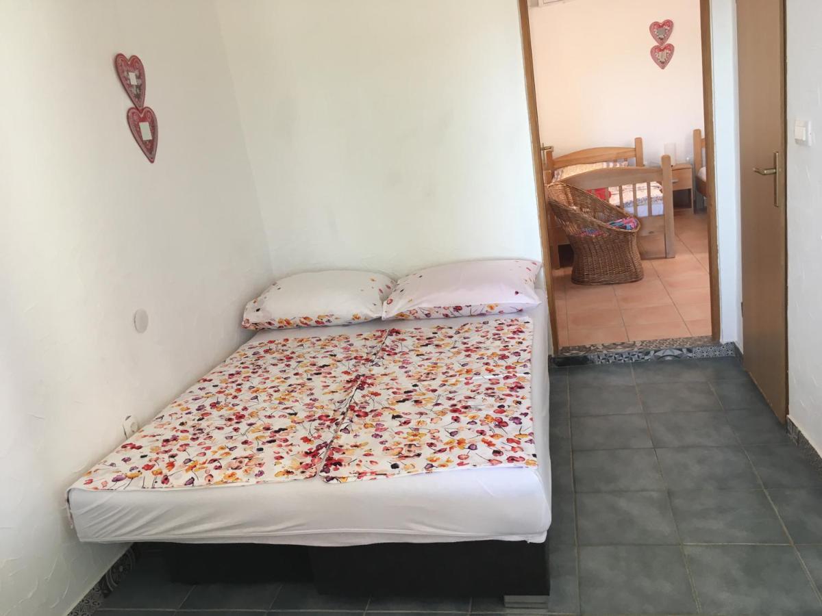 Apartments 4M Gornji Karin Dış mekan fotoğraf